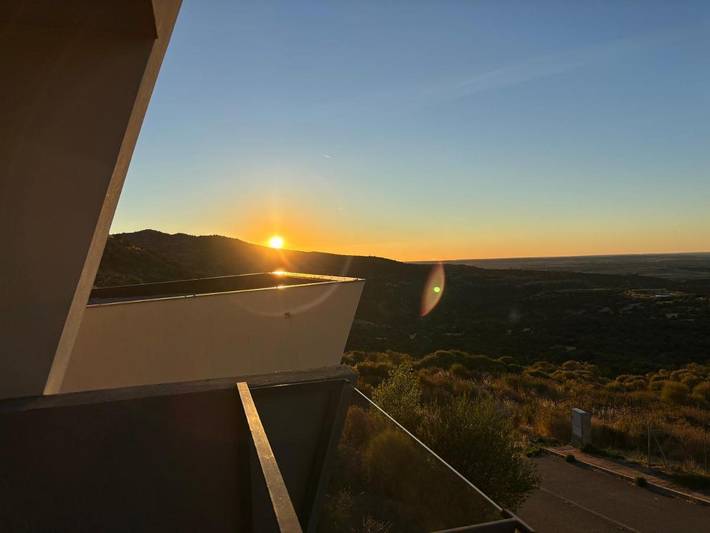 Casa rural para 4 personas, con Balcón y Terraza además de Jardín y Vistas en El Espinar - 2
