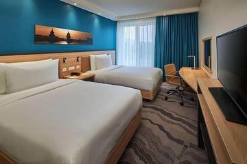 Hotel für 4 Personen in Berliner Fernsehturm