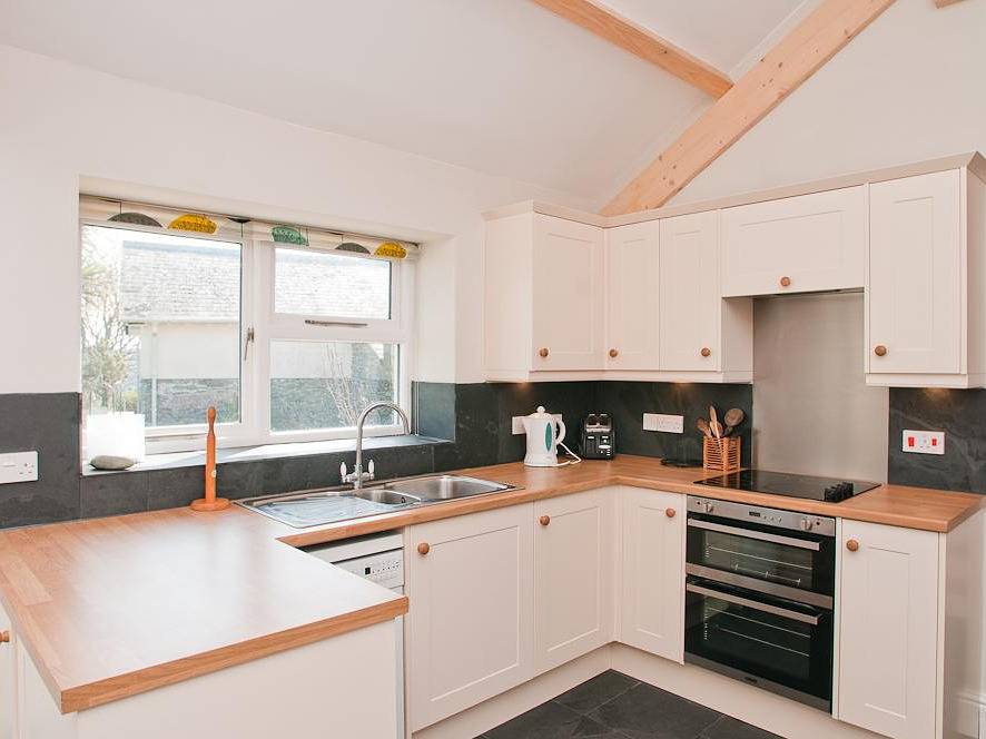 Hazel Cottage in Marlborough (South Devon), Devon