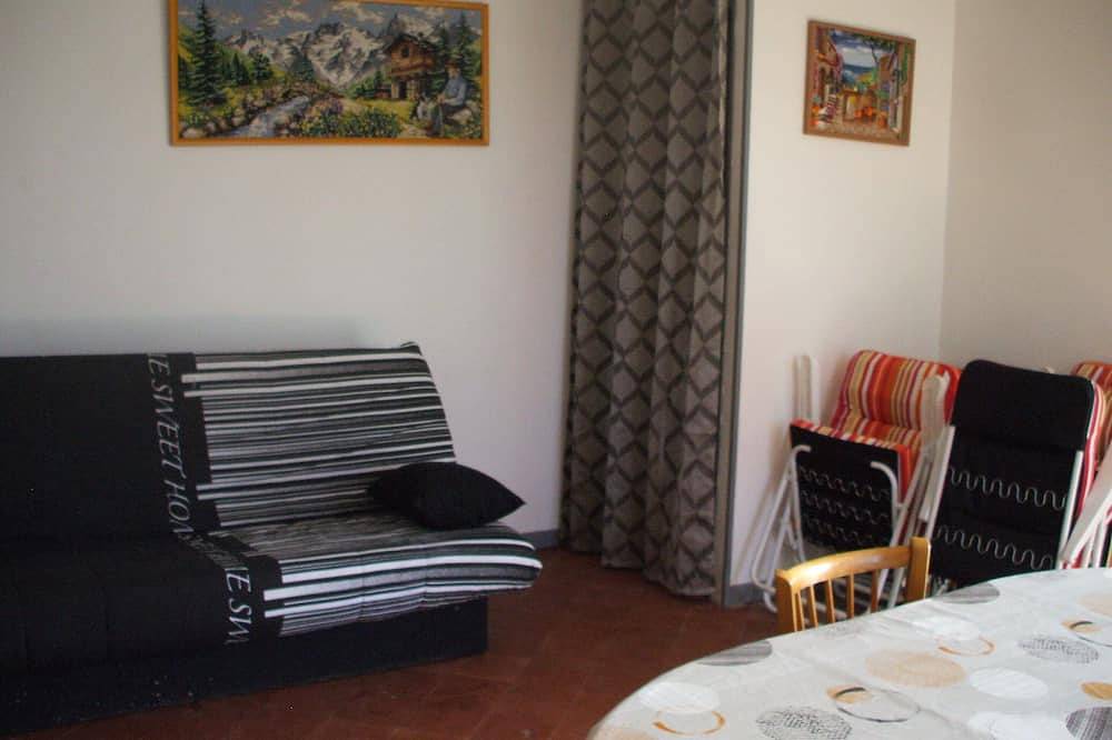 Vacation rentals Ruoms in Ruoms, Ardèche