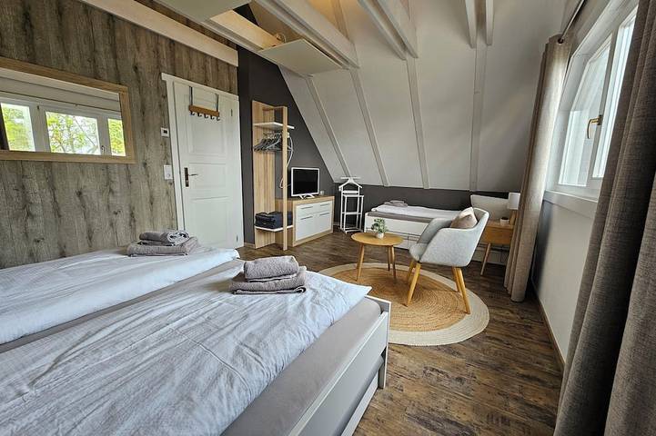 Ferienhaus für 8 Personen, mit Garten und Balkon, mit Haustier im Hainich - 4