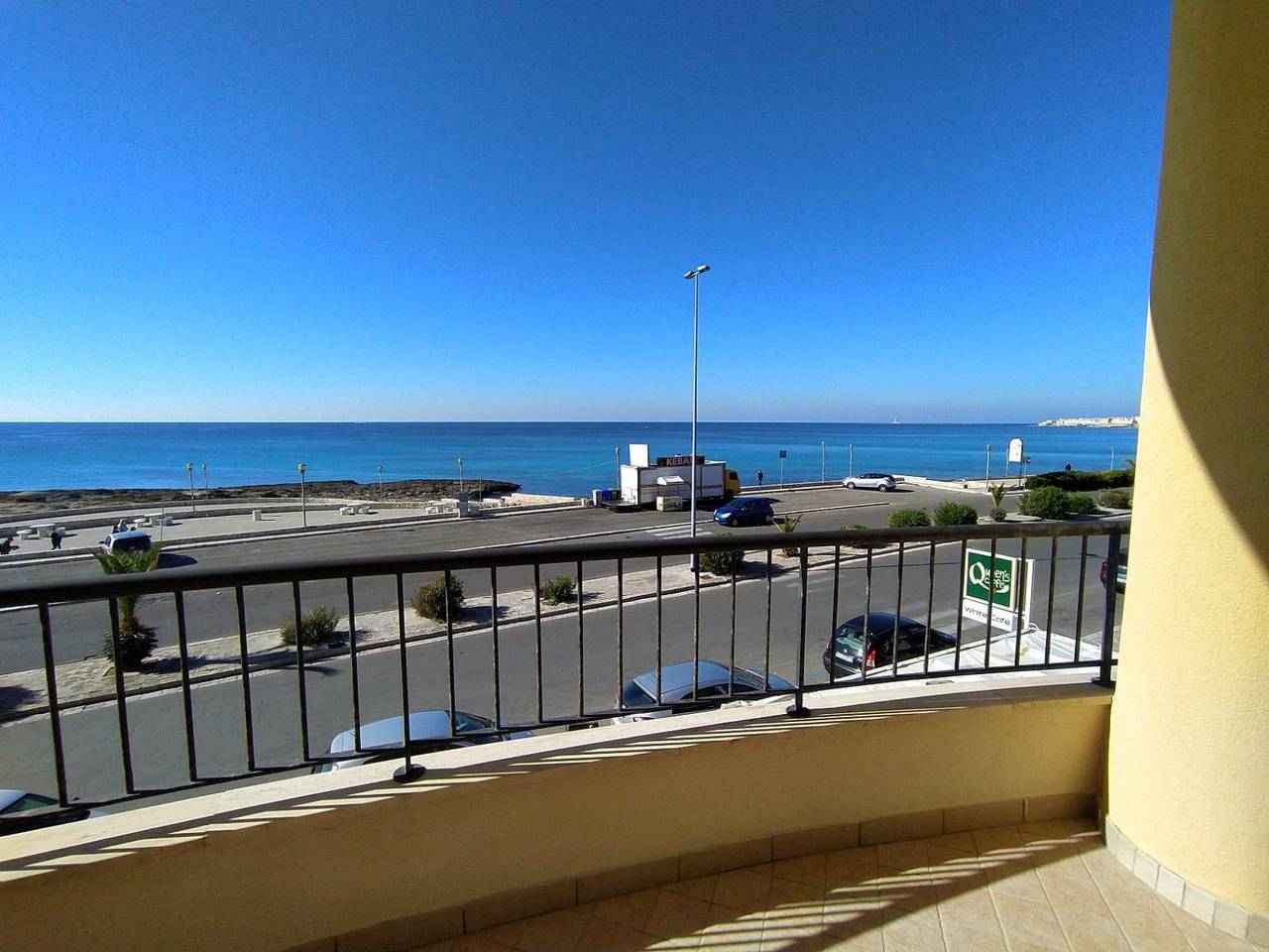 Apartamento entero, Apartamento de vacaciones para 6 personas con balcón in Galípoli, Provincia De Lecce