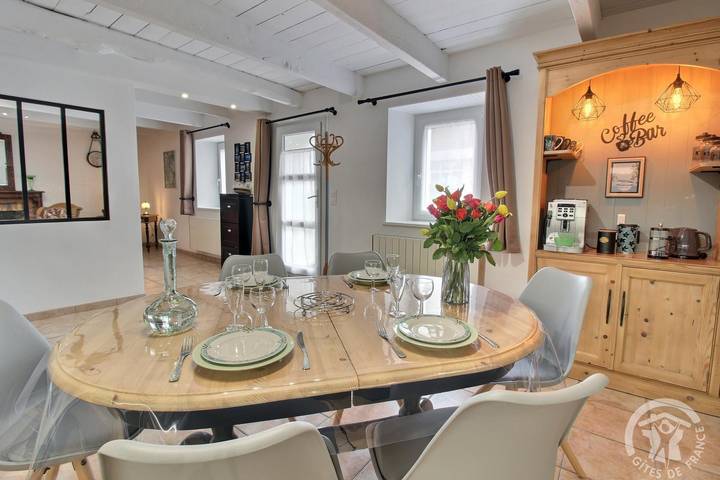 Gîte pour 4 personnes, avec jardin et terrasse