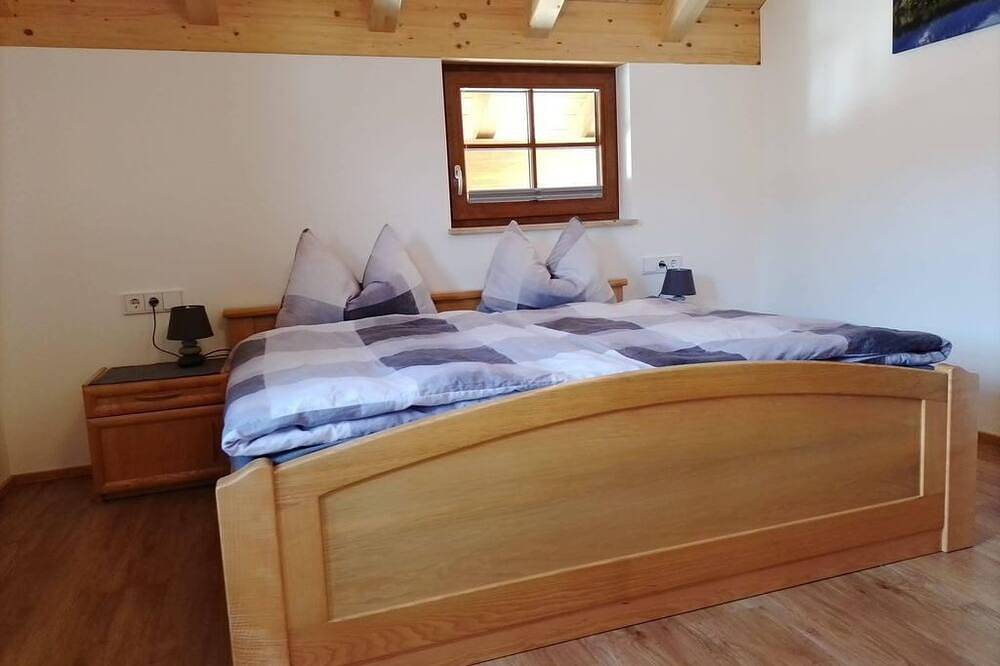 Ferienwohnung Hörnleblick, Solleder - Ferienwohnung Hörnleblick in Unterammergau, Bayerische Alpen