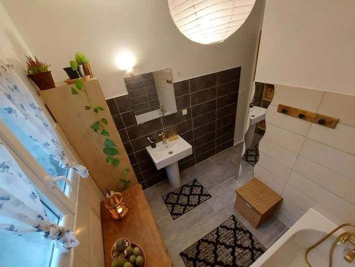 Gîte pour 2 personnes, avec terrasse ainsi que jardin et vue à Paulhan (Hérault) - 4