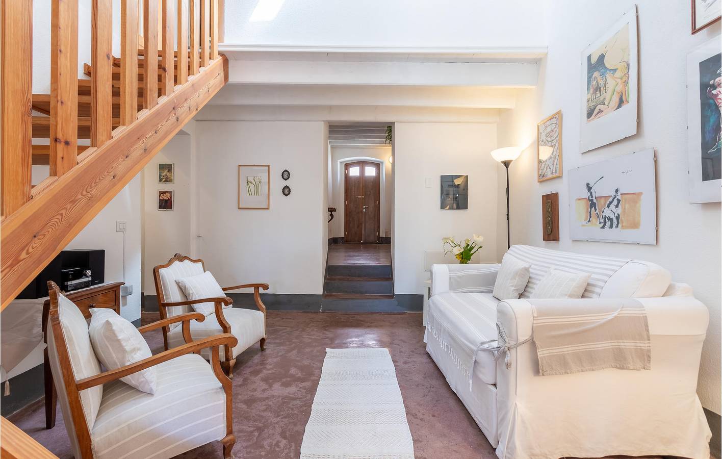 Geräumiges Apartment mit Aussicht, AC & WiFi, Nähe Milis in Milis, Sardinien