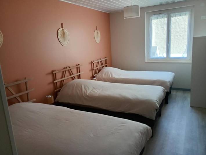 Maison d’hôte pour 3 personnes, avec terrasse dans Lac du Bouchet - 3