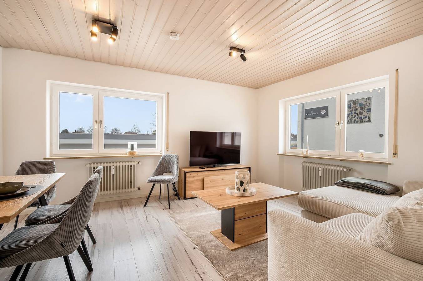 Ganze Wohnung, Ferienwohnung Abendsonne - zentral und modern in Langenargen in Langenargen, Region Bodensee-Oberschwaben