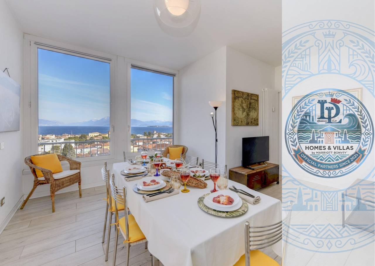 Entire apartment, Desenzanoloft La Finestra sul Lago in Desenzano del Garda, Garda Mountains