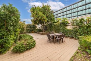 Vacation Rental for 6 Guests in Arroios, Lisbon District, Picture 1