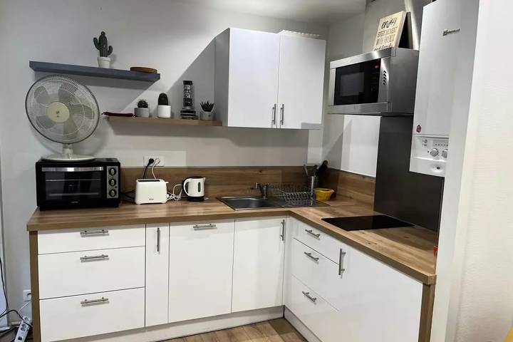 Gîte pour 2 personnes, avec terrasse dans Plage Chambre d'Amour
