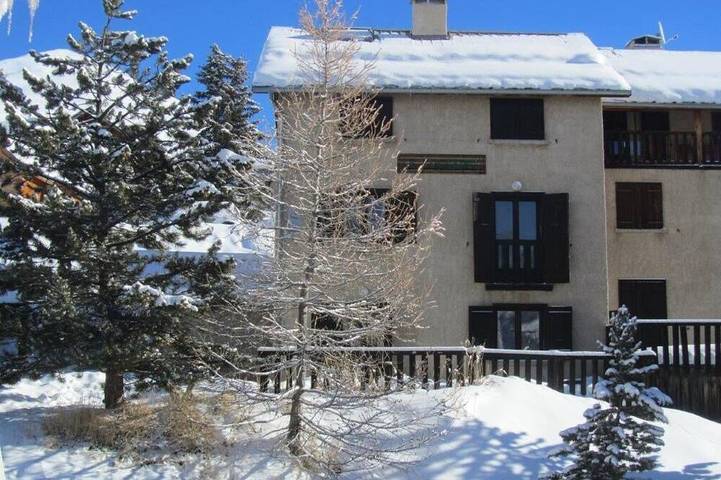 Chalet pour 19 personnes, avec terrasse et jardin - 1