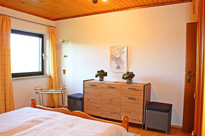 Ferienwohnung für 4 Personen, mit Balkon und Garten sowie Ausblick und Seeblick in Straß im Attergau - 4