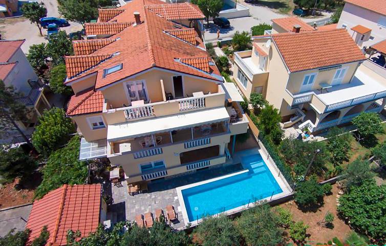 Appartement de vacances pour 2 personnes, avec piscine et terrasse - 1