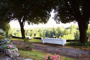 Gîte pour 8 personnes, avec jardin à Lussac