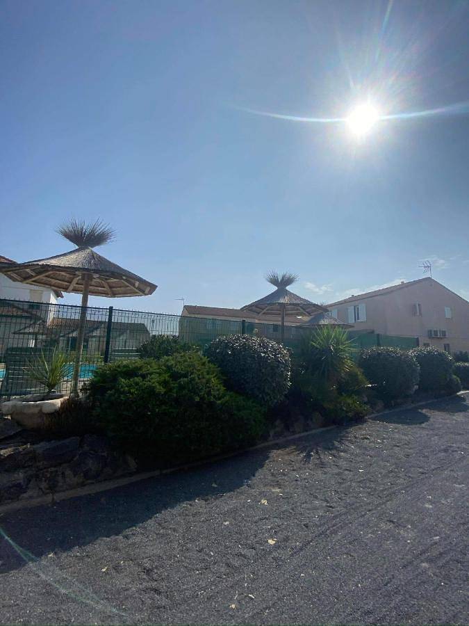 Location de vacances pour 4 personnes, avec terrasse et piscine, animaux acceptés dans Plage Robinson - 4