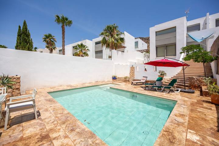 Entire apartment, Apartment 'Casa Azahar' with Private Pool, Wi-Fi, and Air Conditioning in Las Negras, Níjar