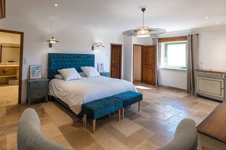 Domaine de Sourbil - Heated Swimming Pool - 33 guests in Saint-Antonin-Noble-Val, Quercy
