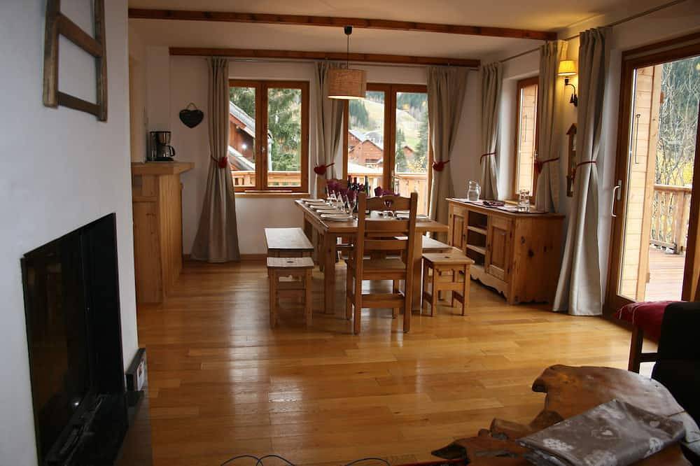 Daffodil Cottage - 12 Personen mit Jacuzzi im Freien, 6 Schlafzimmer in Oz, Nationalpark Écrins