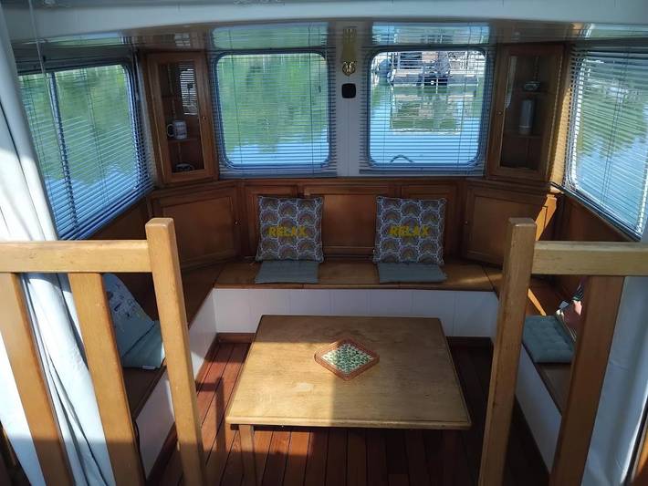 Bateau pour 6 personnes, avec terrasse et vue dans Château-Gontier-sur-Mayenne - 4