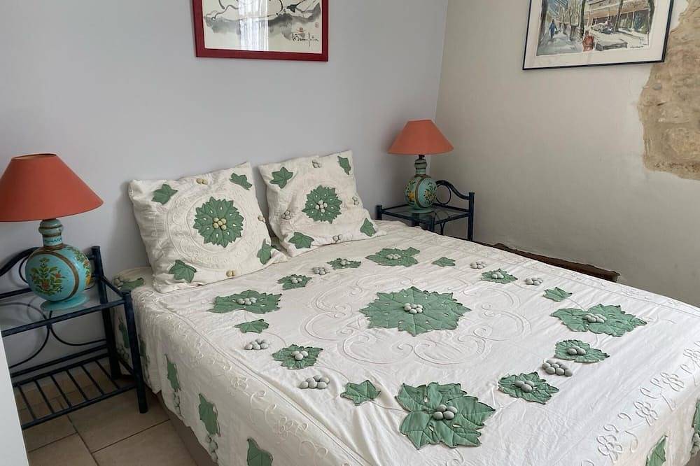 Ganze Wohnung, Appartement au Calme Avec Piscine in Orsan, Nimes und Umgebung