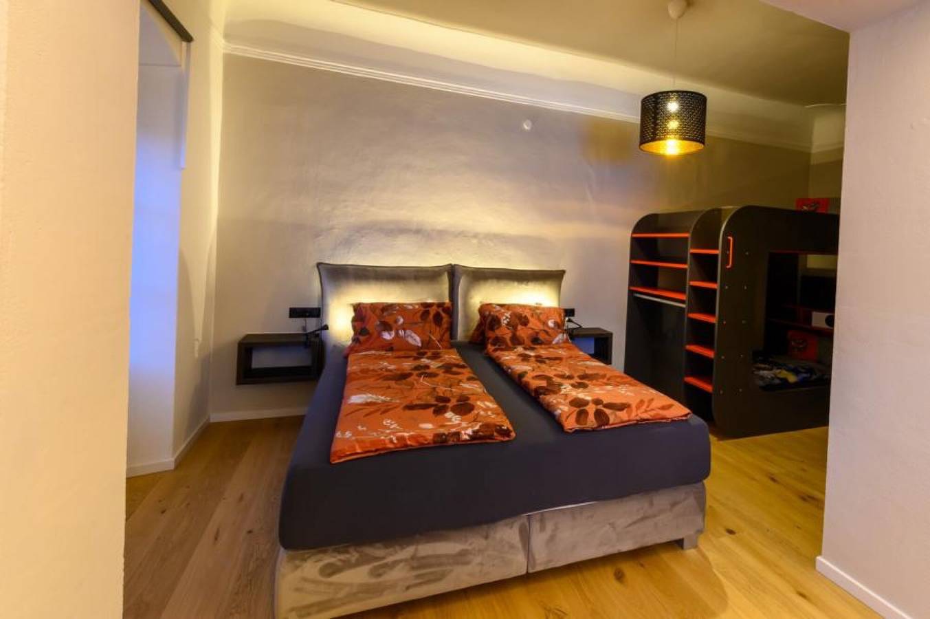 Ganze Wohnung, Ferienwohnung "Gasthof Alte Post - Top 2 Super 6" mit Bergblick & Wlan in Gmünd in Kärnten, Lieser-Maltatal