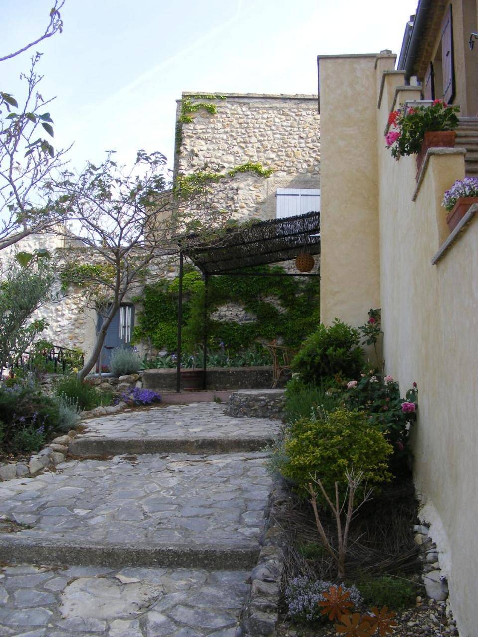 Grand Studio en Drôme Provencale in Vinsobres, Région de nyons