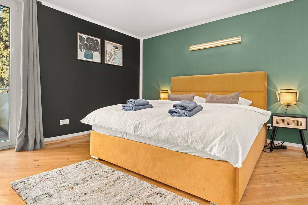 Birdhouse - Big Living für 12 - 2 Terrassen, Kicker, Bbqs,, Fitness in Wehrda, Marburg