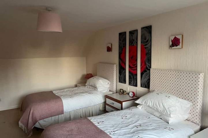 Rose Cottage - Charming Cottage in the Grounds of a Private Country House Estate in Scottish Borders