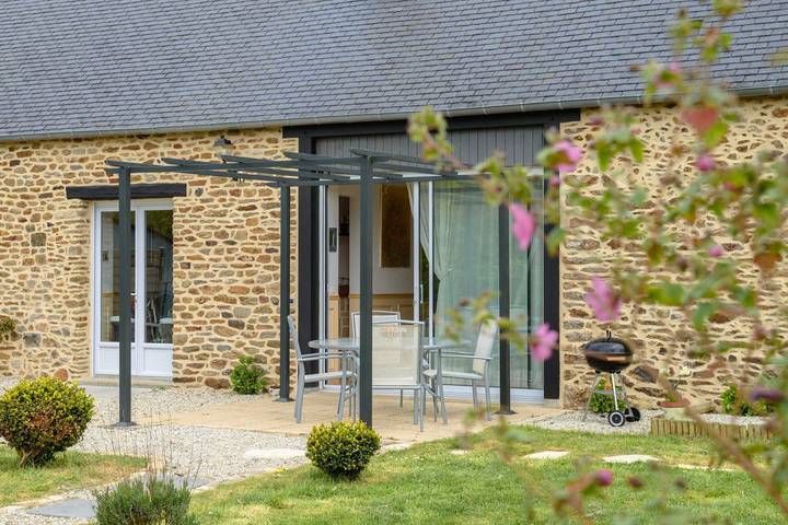 Gîte pour 4 personnes, avec jardin et vue dans Beaussais-sur-Mer - 3