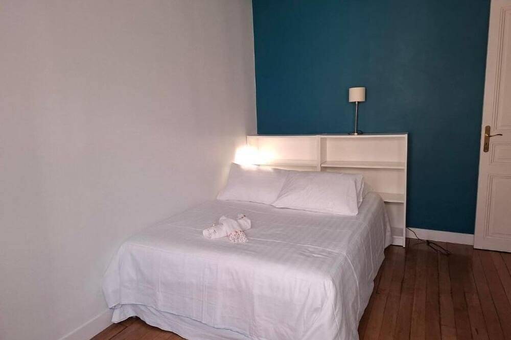 Apartamento entero, Cosy F2 at the gateway to Paris - 6 min by Rer from Paris Gare de Lyon in Maisons-Alfort, Valle del Marne