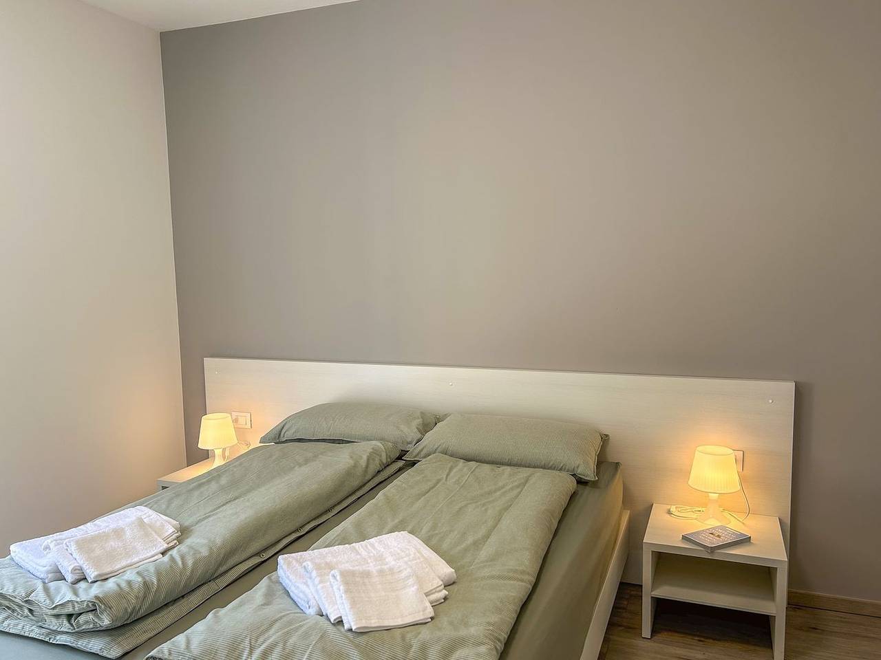 Entire apartment, Lake Como vacation apartment Adriano Ariston in Colico, Lake Como