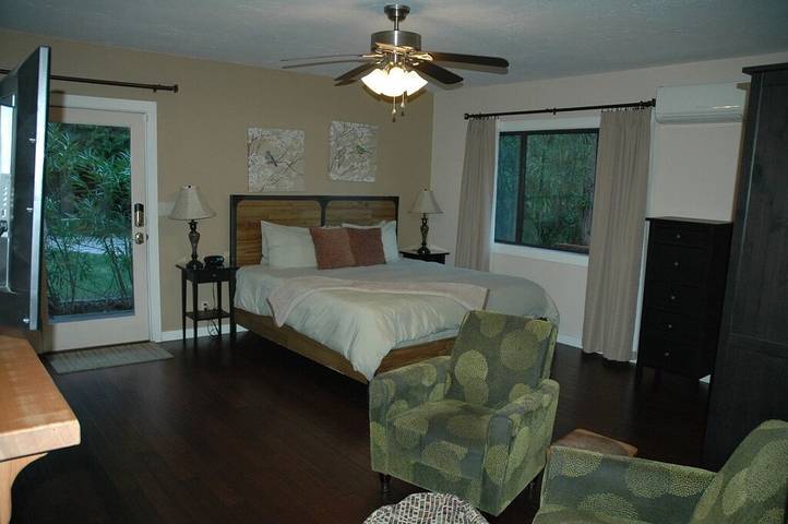 Vacation rental for 3 people in Shasta Lake
