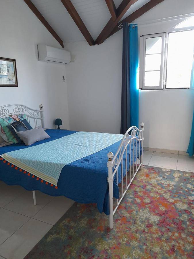 Chambre d’hôte pour 4 personnes, avec vue et jardin
