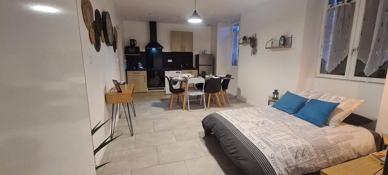 Appartement entier, Apartment with Garden View in Héricourt (Haute-Saône), Haute-Saône