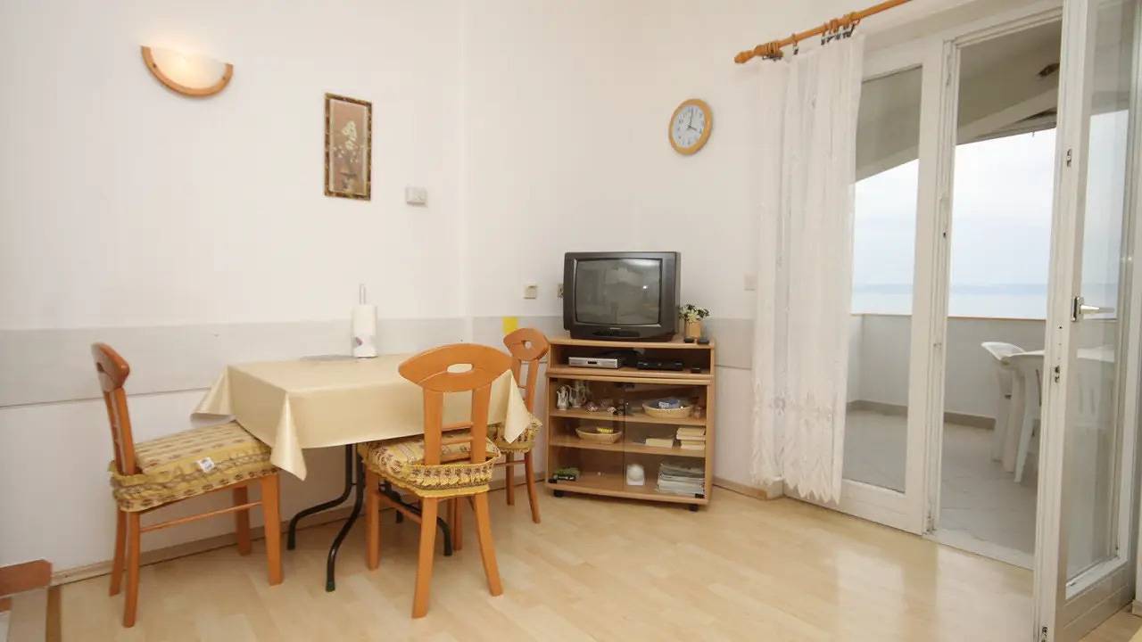 Ganze Ferienwohnung, Ferienwohnung für 3 Personen (30 m²) in Preko in Plaža Jaz, Poljana