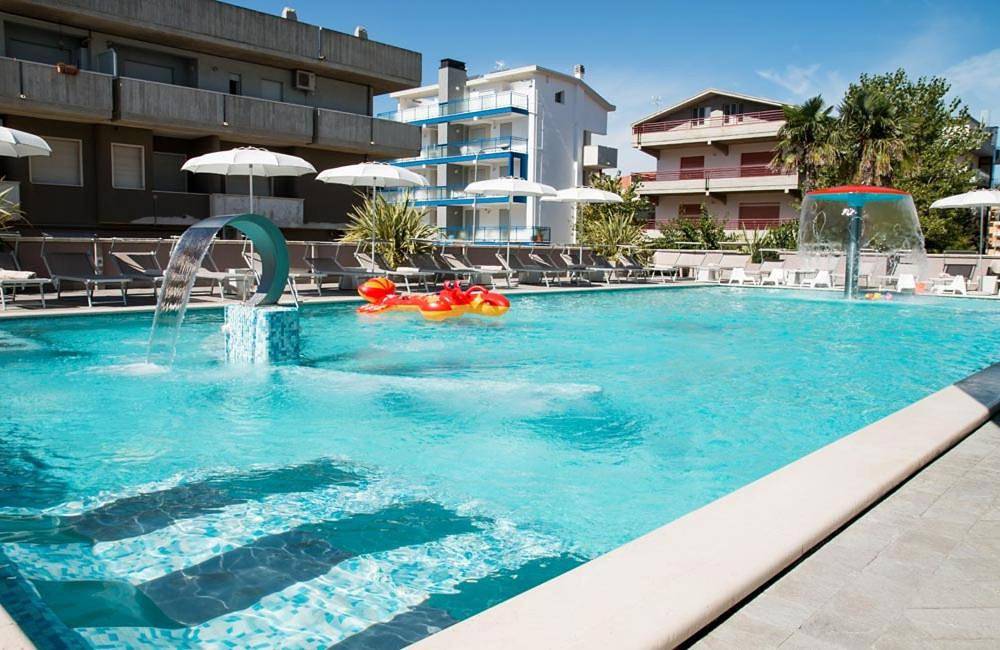 Ganze Wohnung, Studio with Spa Bath in Alba Adriatica, Adriaküste Abruzzen