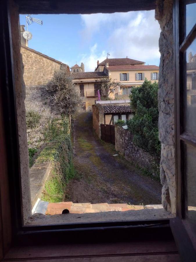 Location de vacances pour 2 personnes, avec jardin ainsi que balcon et vue à Saint-Avit-Sénieur - 4