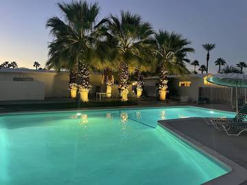 Vacation Home for 4 Guests in Palm Springs, Coachella Valley, Picture 3