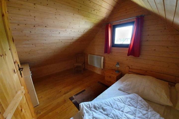 Ferienhaus für 4 Personen, mit Terrasse und Garten in Userin - 4