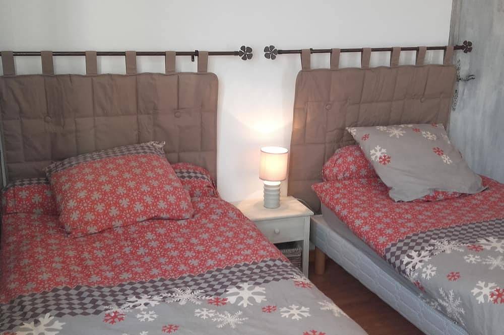Casa 2- 6 personas en la granja, calma, comodidad in Lagorce, Ardèche