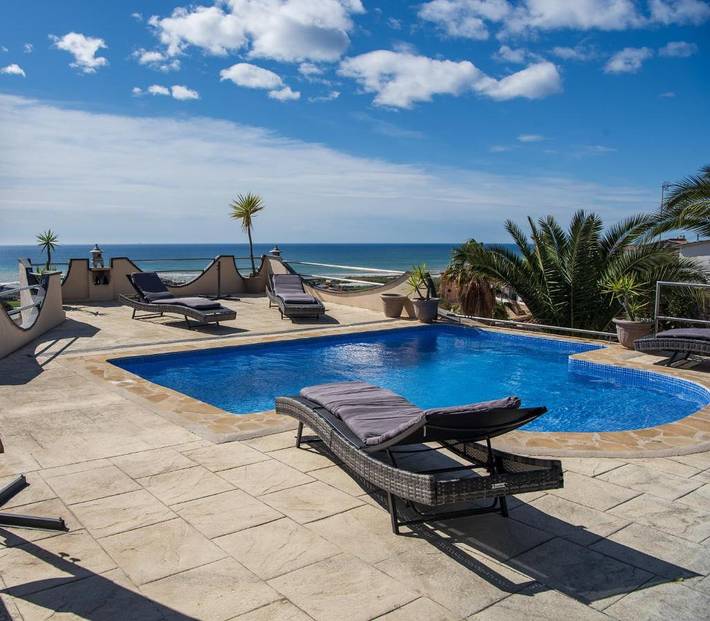 Chalet para 10 personas, con jardín además de piscina y vistas, Se admiten mascotas en Maresme - 3