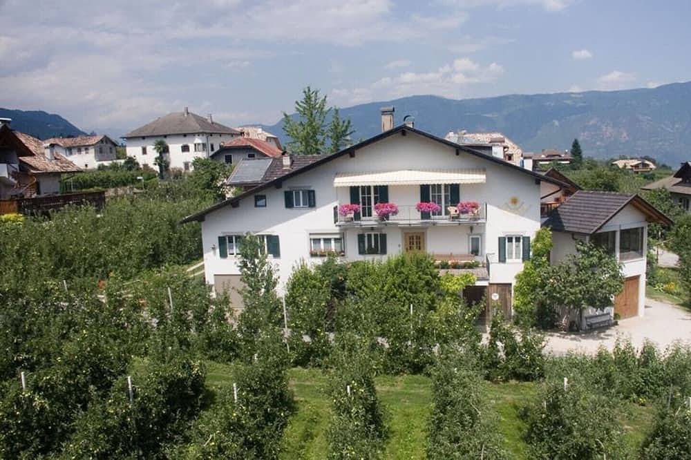 Ganze Wohnung, Haus Maderneid / Fewo Gantkofel in St. Michael, Eppan an der Weinstraße