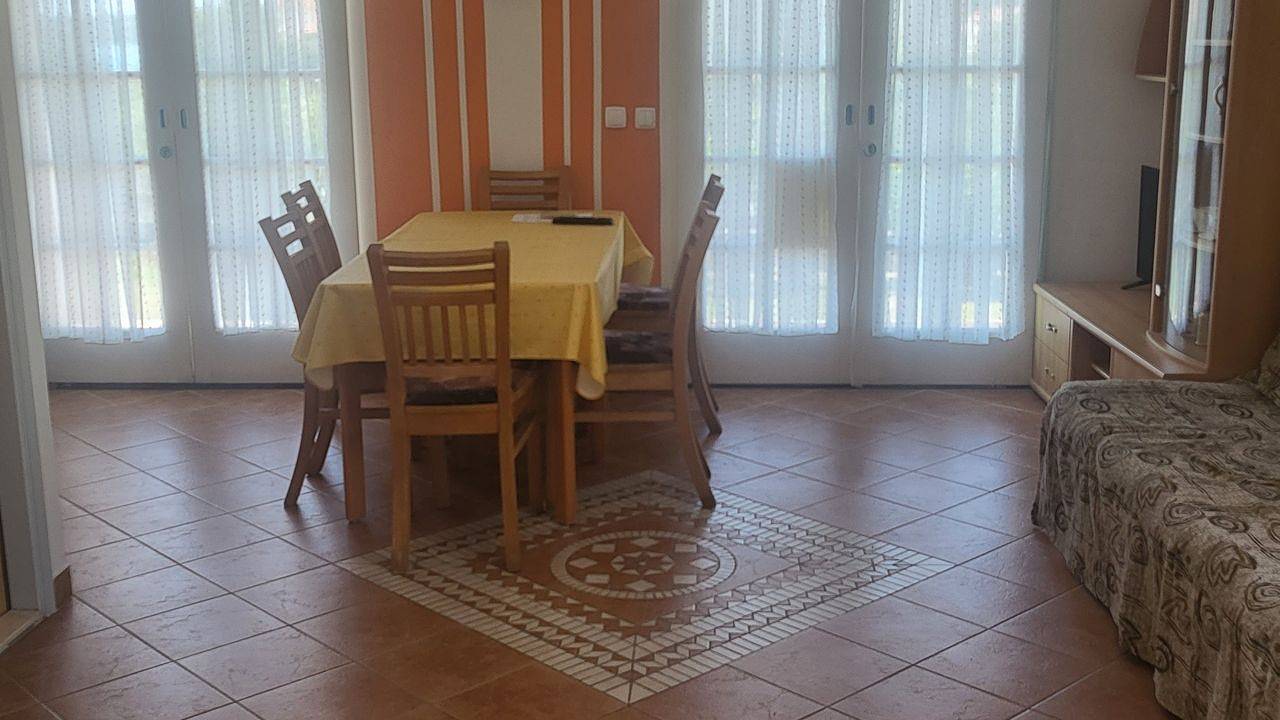 Entire holiday apartment, Ferienwohnung für 5 Personen (45 m²) in Slano in Slano, Dubrovnik-Neretva