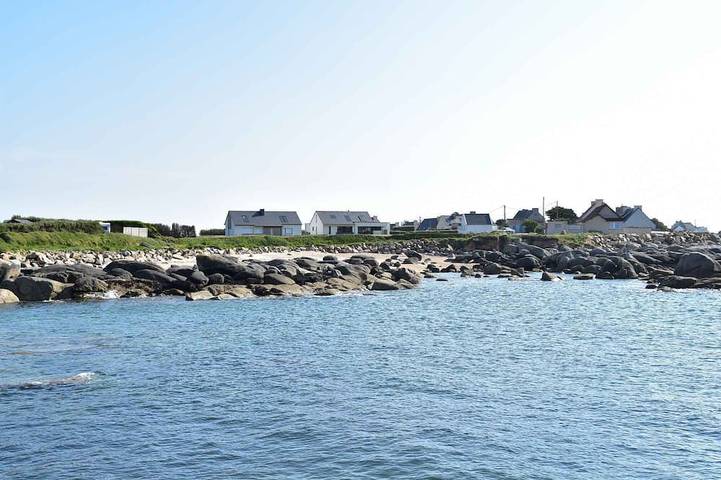 Maison de vacances pour 8 personnes, avec terrasse ainsi que jardin et jacuzzi à Plouescat