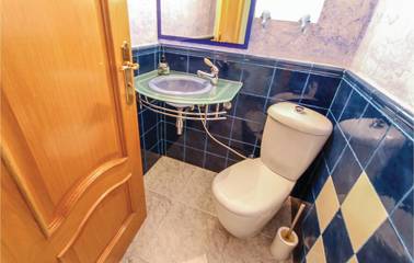 Beach House for 8 People in Sant Cebrià de Vallalta, Maresme, Photo 4