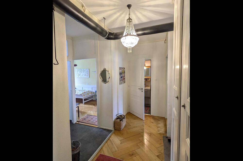 Appartamento intero, Appartement vivant au cœur de la ville in Valanvron, La Chaux-de-Fonds