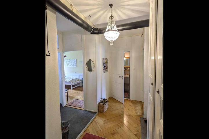 Ganze Wohnung, Appartement vivant au cœur de la ville in Valanvron, La Chaux-de-Fonds