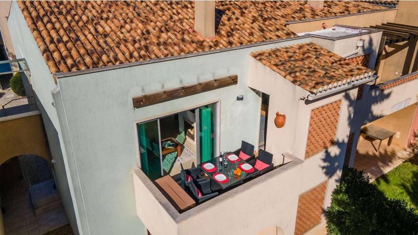 Gîte pour 4 personnes, avec balcon et bassin pour enfant à Guia - 2