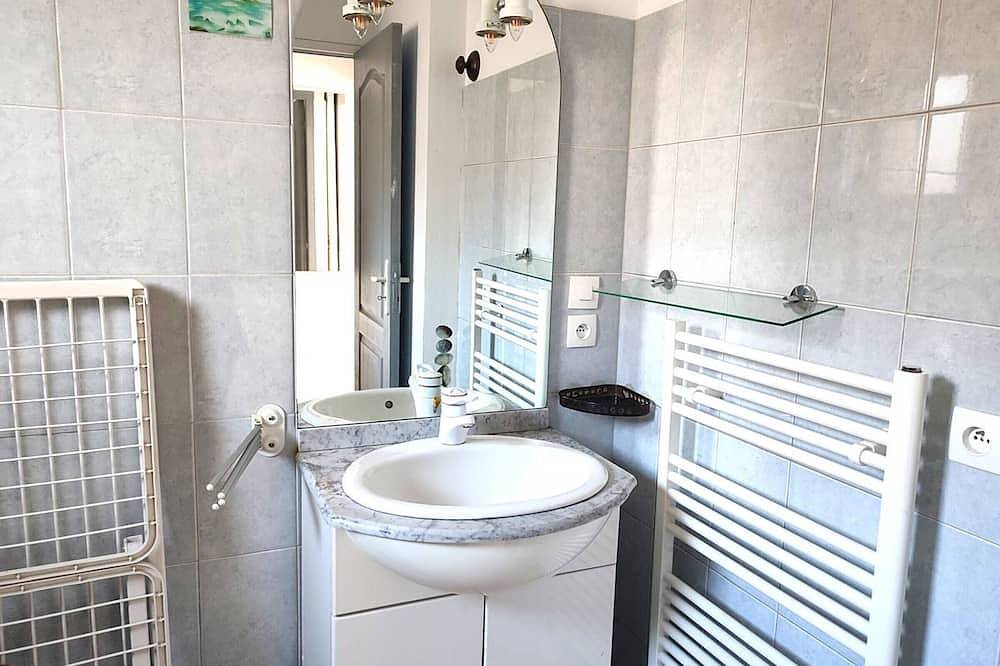 Haus mit Garten, 210m vom Strand entfernt, Île Grande in Île-Grande, Pleumeur-Bodou